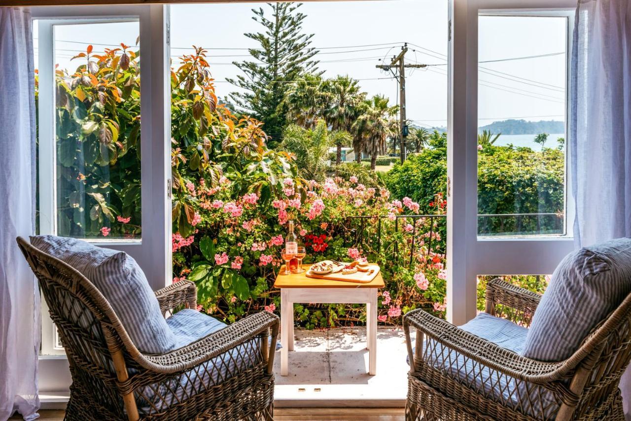 Sunshine Cottage By The Sea - Stay Waiheke Onetangi エクステリア 写真